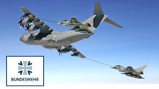 Tanken in der Luft  A400M betankt Eurofighter  Bundeswehr [upl. by Thay]