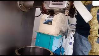 Cardamom seed oil extraction machine [upl. by Gombosi]