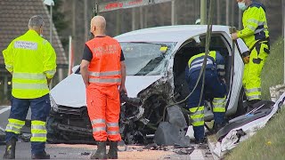 Hirzel ZH Ein Verletzter bei Verkehrsunfall [upl. by Oakes]