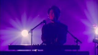 Official髭男dism  Tell Me Baby［Official Live Video］ [upl. by Jaunita]