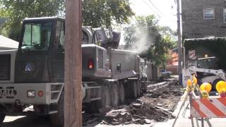 Gradall XL4100 Excavator Digging amp Dumping In Tight Quarters Forest Park Il [upl. by Blim446]