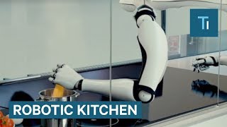 Robotic Chef Does All The Cooking For You [upl. by Hax]