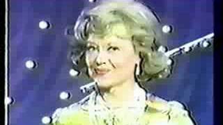 Glynis Johns Tony Award 1973 [upl. by Colin]