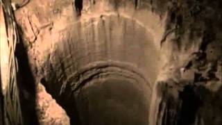 Geology of Mammoth Cave Kentucky [upl. by Eibbed]