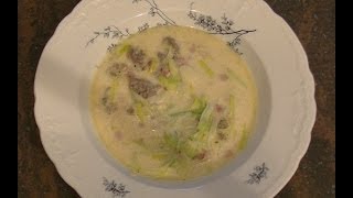 Zubereitung Käsesuppe mit Hackfleisch und Lauch [upl. by Egiaf26]