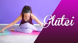 Yoga  Stretching Glutei [upl. by Licko]