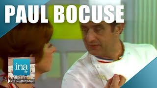 Recette  Le poulet à la crème de Paul Bocuse  Archive INA [upl. by Lorrin333]