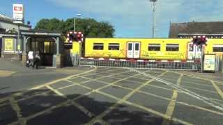 Birkdale Level Crossing [upl. by Fogel]