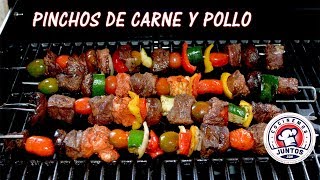 Pinchos o brochetas de carne y pollo [upl. by Dalis]