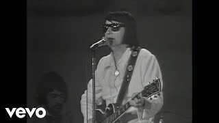 Roy Orbison  Crying Live From Australia 1972 [upl. by Ramuk]